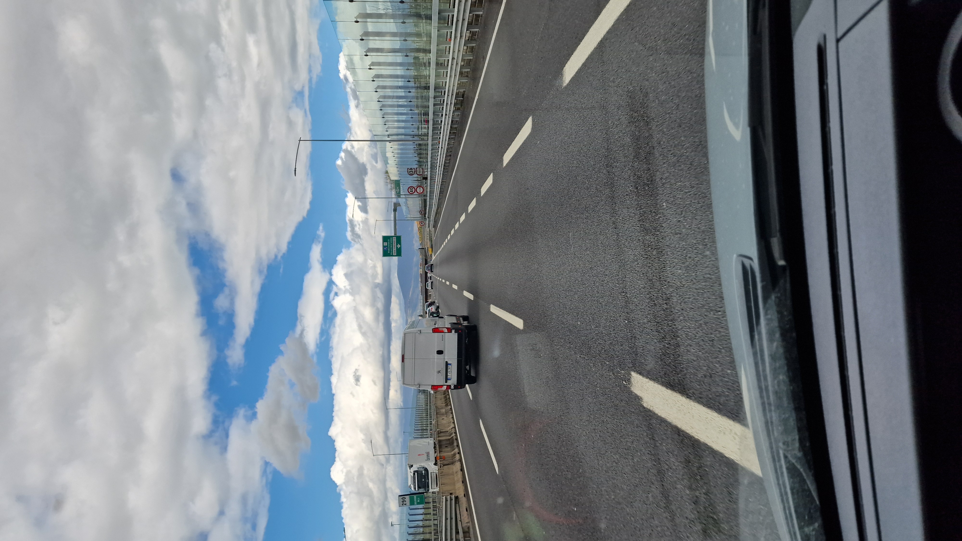 Schnellstraße für Kurierfahrten durch Rom